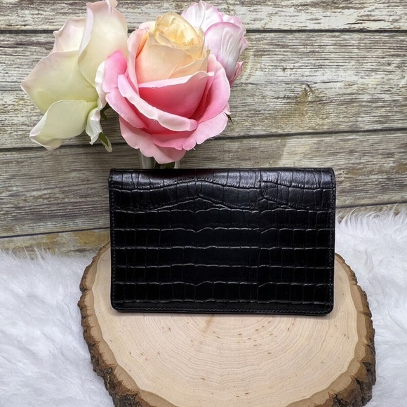 Black Genuine Leather Croc Embossed Snap Button Organizer Wallet - Picture 5 of 12